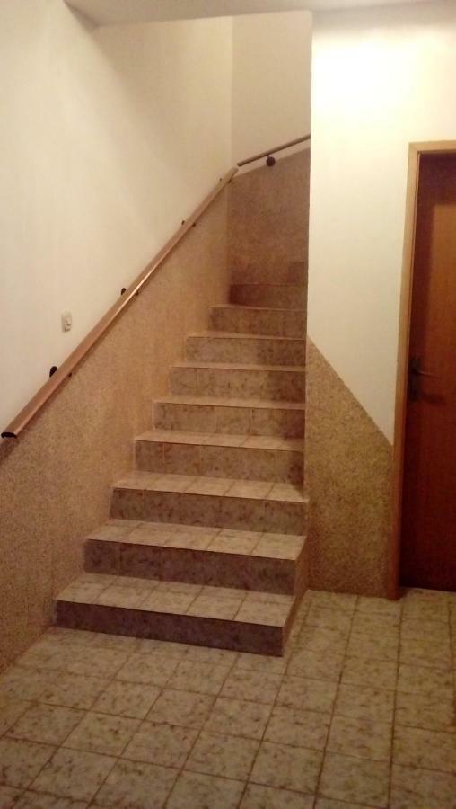 Apartmani Zlatko Pula Exterior foto